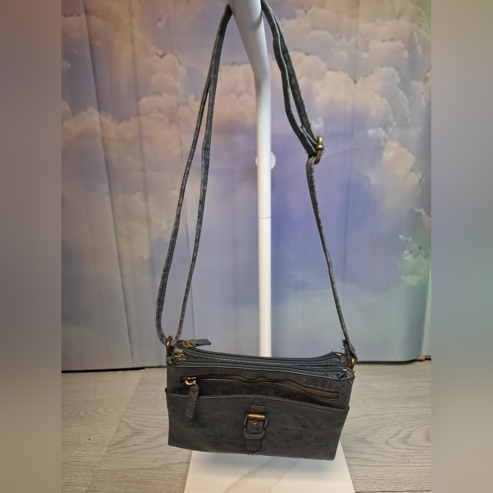American Eagle By Payless Gray Crossbody Bag with Adjustable Strap Multi Pockets